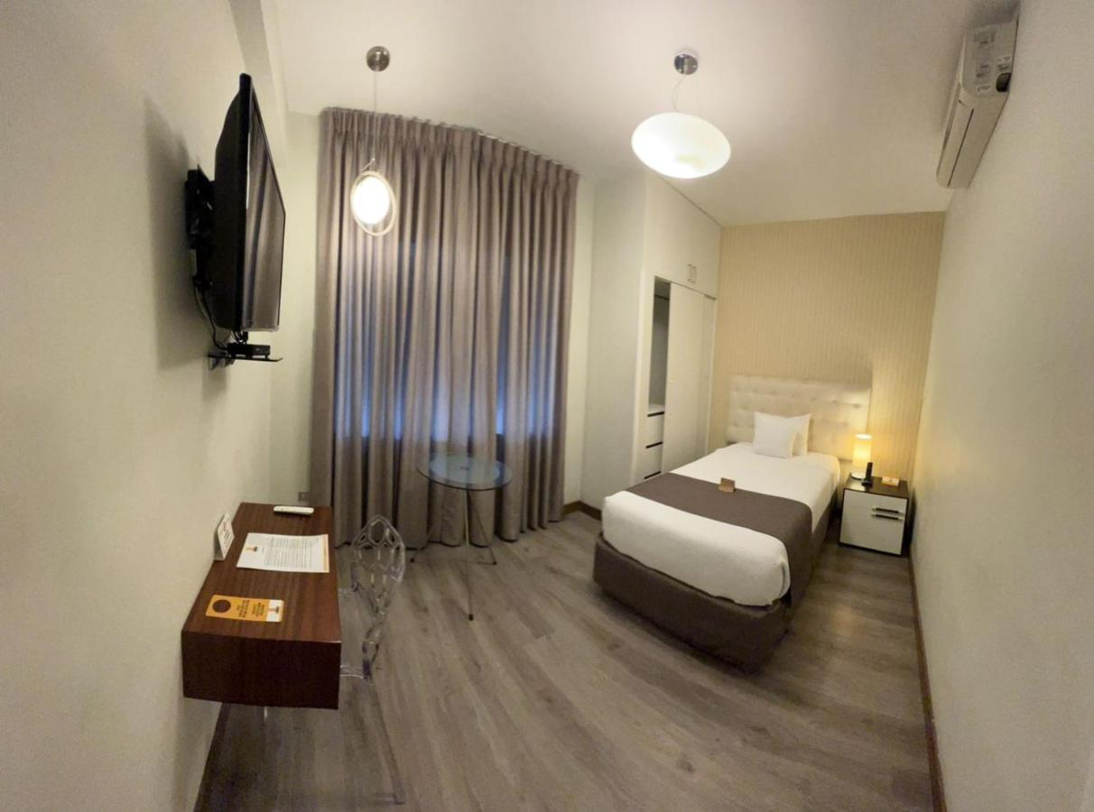 Limaq Hotel Luaran gambar