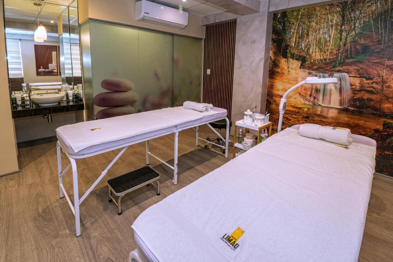Limaq Hotel Luaran gambar